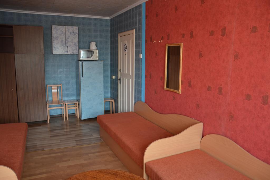 Chernobyl Type Rooms In A Block Flat House โชเล ภายนอก รูปภาพ