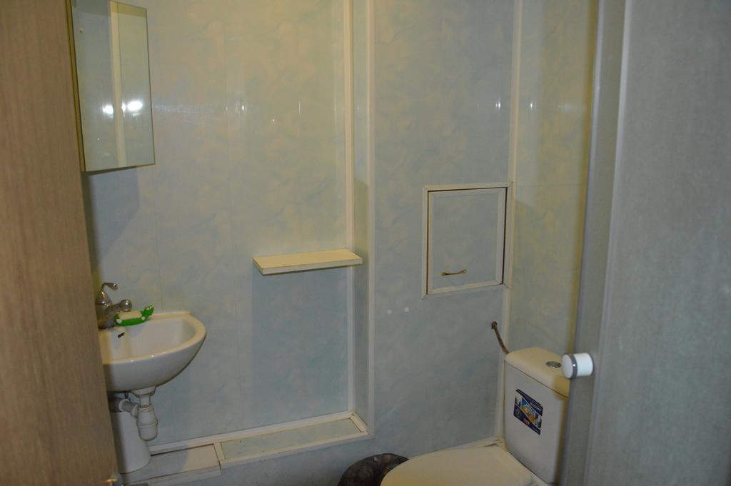 Chernobyl Type Rooms In A Block Flat House โชเล ห้อง รูปภาพ
