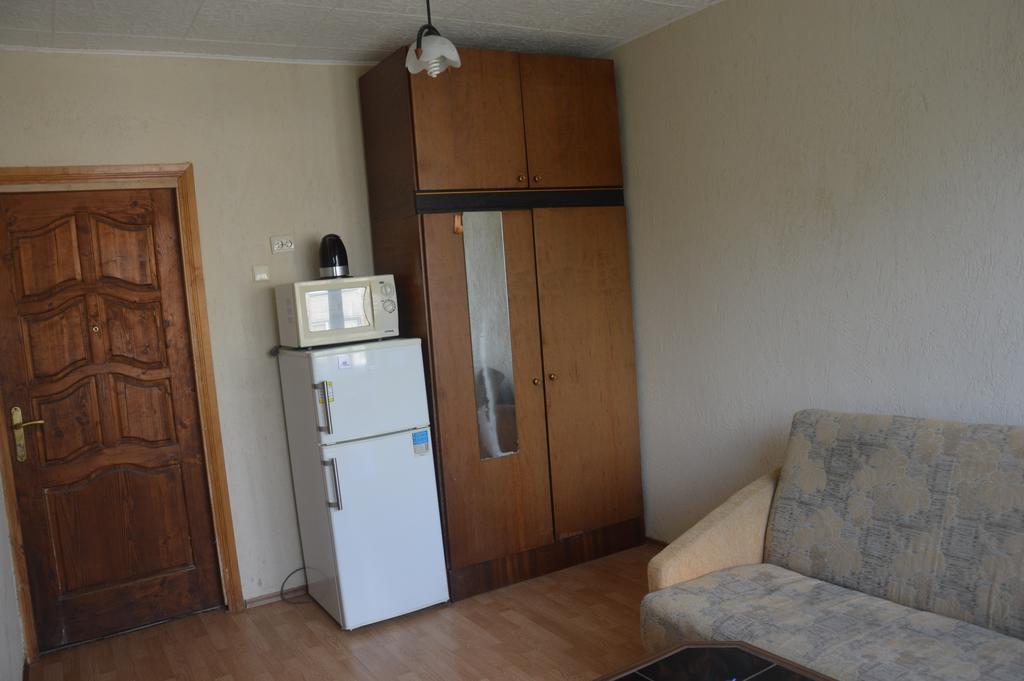Chernobyl Type Rooms In A Block Flat House โชเล ภายนอก รูปภาพ