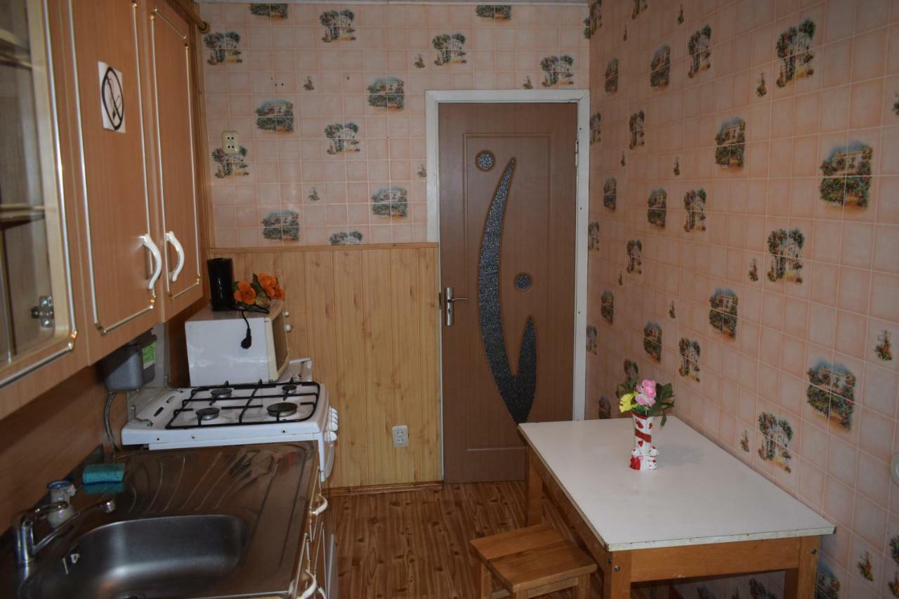 Chernobyl Type Rooms In A Block Flat House โชเล ภายนอก รูปภาพ