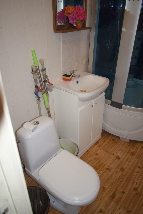 Chernobyl Type Rooms In A Block Flat House โชเล ภายนอก รูปภาพ