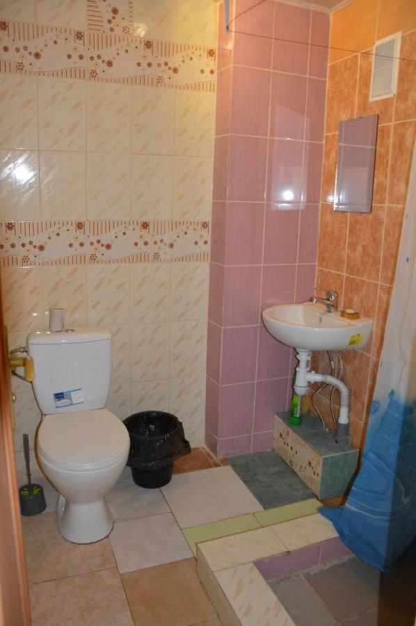 Chernobyl Type Rooms In A Block Flat House โชเล ภายนอก รูปภาพ